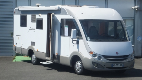 BÜRSTNER AVIANO I725
